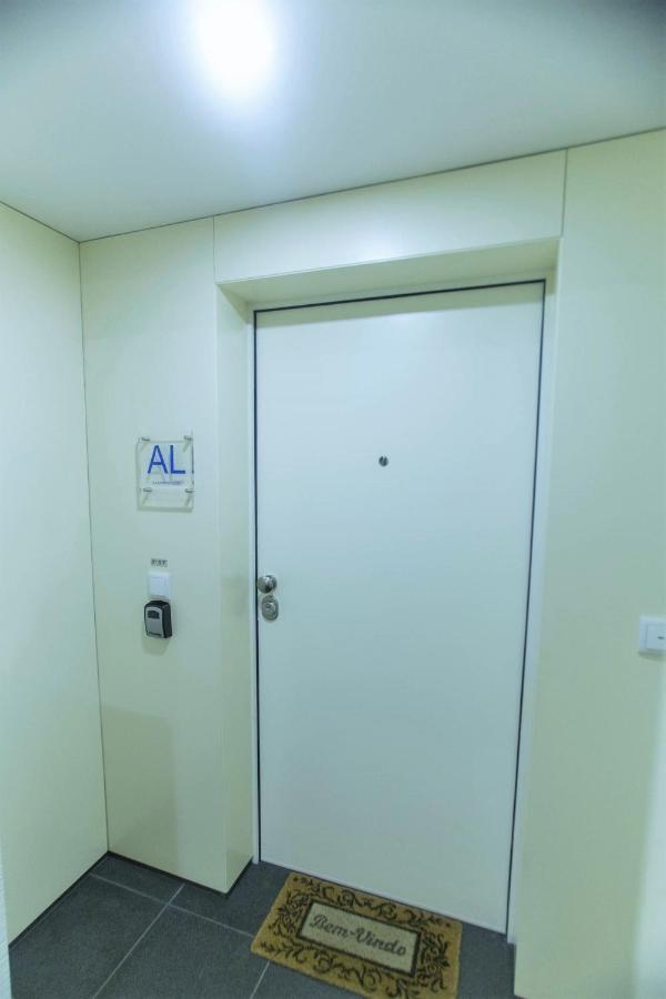 Aliados Downtown Studio By Porto City Hosts ภายนอก รูปภาพ